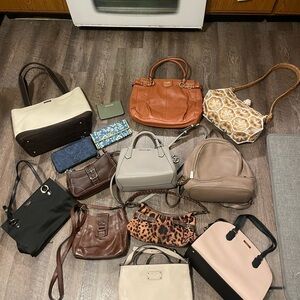 Reseller purse lot